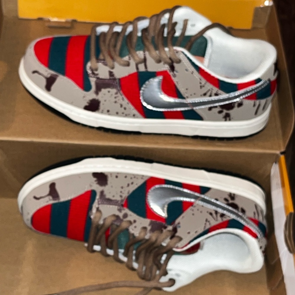New Nike SB Premium Dunk Freddy Krueger Limited Edition: One Pair Left